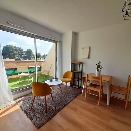 T1 Cosy- Terrasse - Parking Gratuit